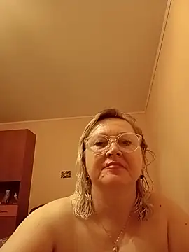 I_amVeronicle live cam