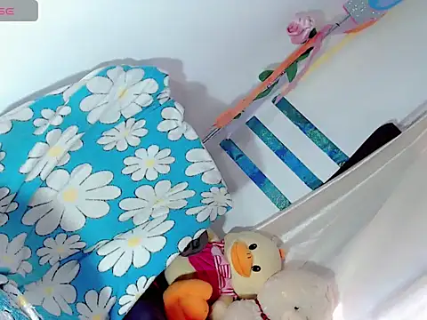 lilith-12 webcam