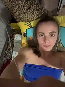 AlisaKissss webcam