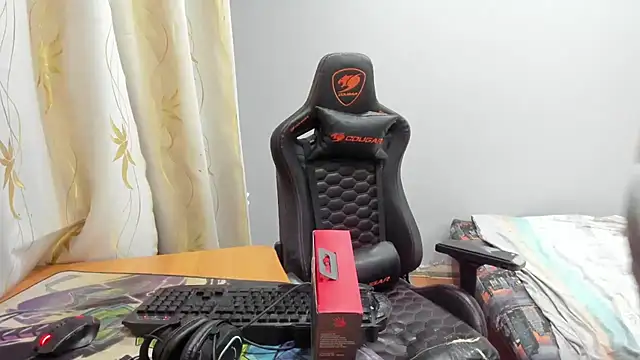 iliaskrislove webcam