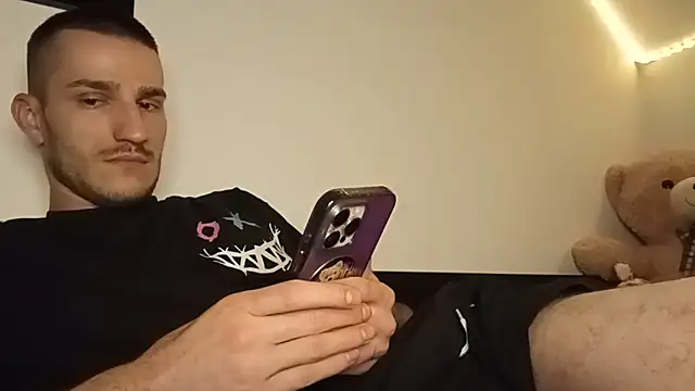 yoyoboy988 webcam