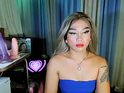 YourNikkieXxx webcam