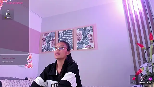emma_brooks_ webcam