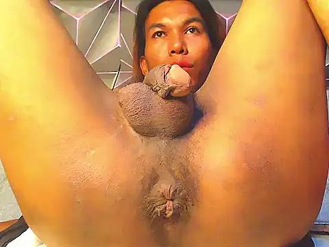 DirtyJudi webcam