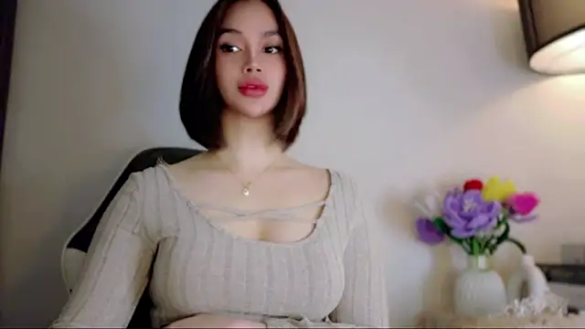 Anna_HollyDoll's room