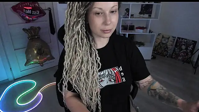 HoneySallyMoore webcam