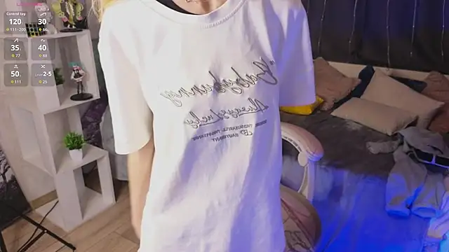 ChristiaHorde webcam