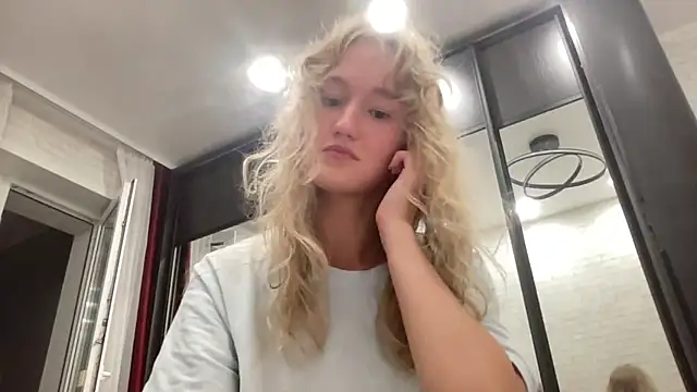 MissMillyx webcam