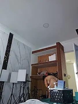 Pretty_Julieta webcam