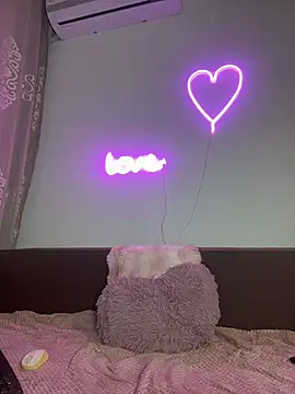 Sabrinedivinee webcam