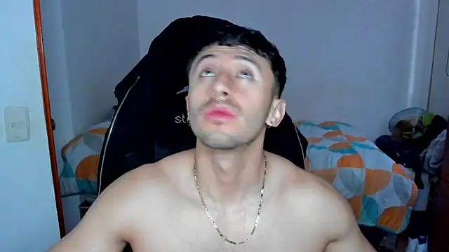 Tommy_Bred webcam