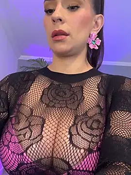mau_white (F milf) - show tits GLT 4photos all naked