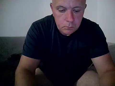 DaDDyLoVeSu83 webcam