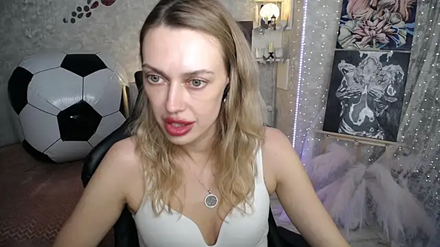 NickyAdamidi webcam