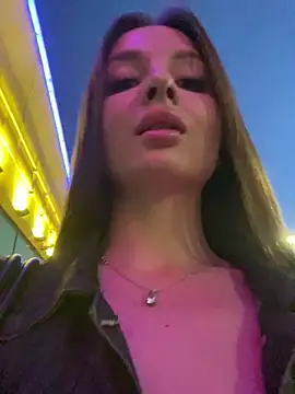 KrisMagnoly webcam