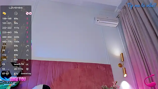 Mayzzie webcam