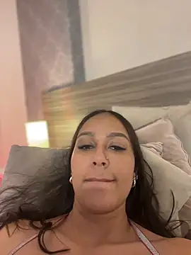 MiilaBlake live cam on StripChat