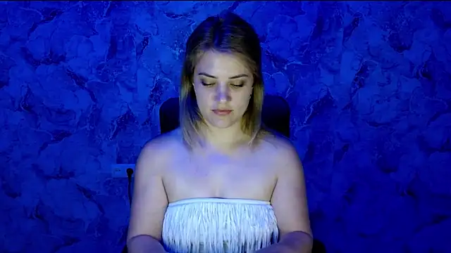 nika_gold1 webcam