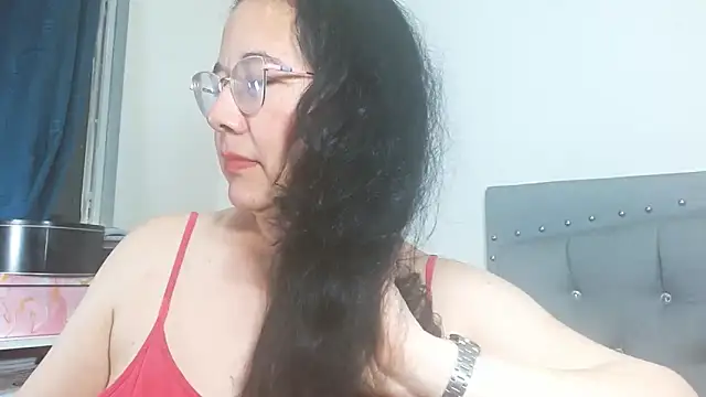 maturepriscila webcam