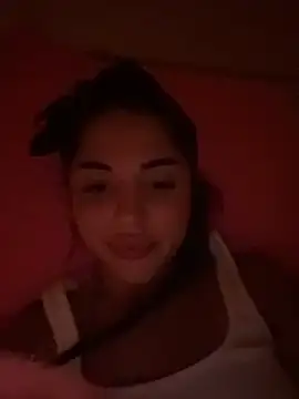 SilkyMira webcam