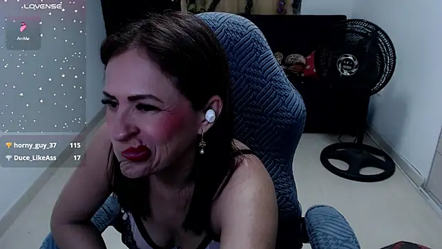 amelie_rose__ webcam