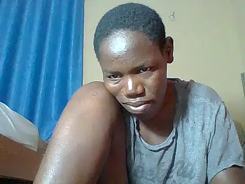 Blacksexyqueen24 webcam