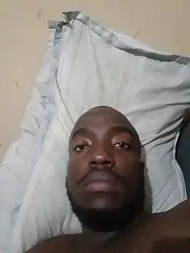 Earnthis webcam
