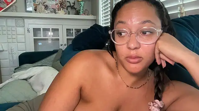 dreamyriri webcam