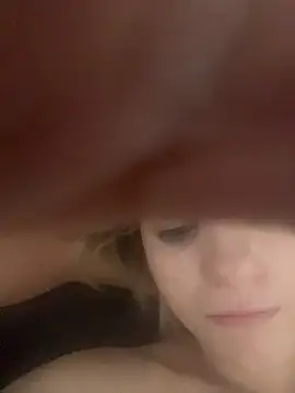 chloelaurentt - ChloeLaurentt's free webcam - UK Sex Cams