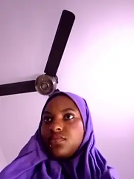 Amira_Alzahra webcam
