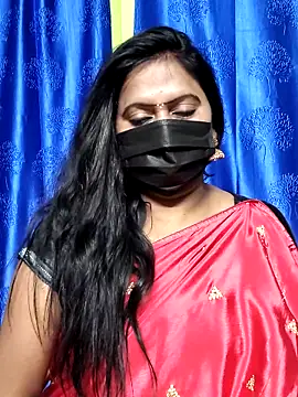meera_mia's live room