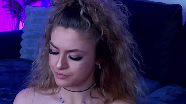 AnneMaryie webcam