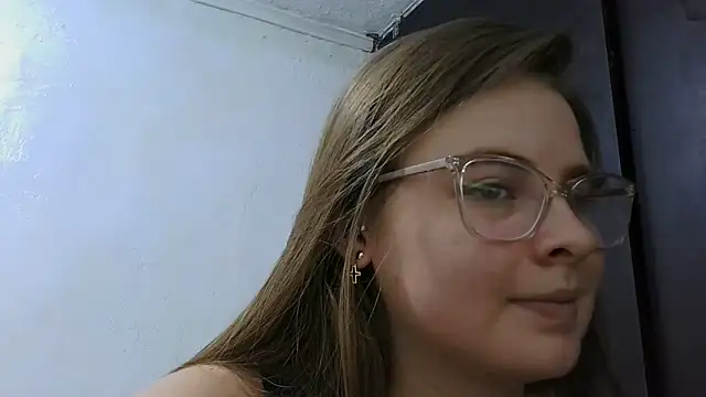 HellenMiyer1111 webcam