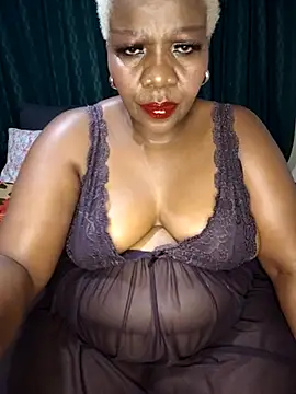 dirasweetlipsxx webcam