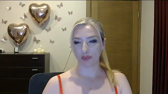 Wild_Silk_Desire webcam