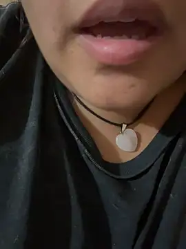 sexycristalh webcam