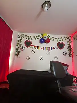 MiaCollinssx webcam