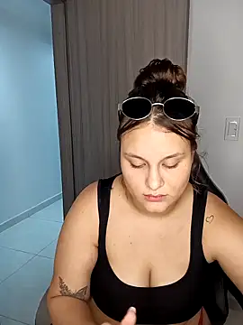 Valeriaa_21 webcam