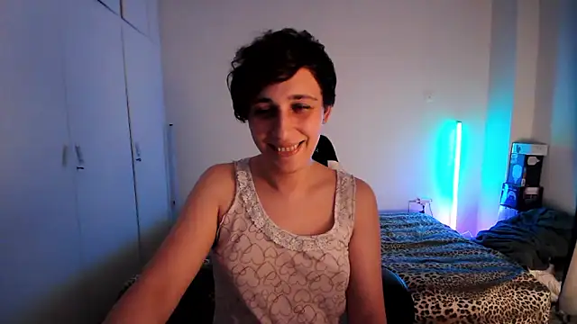 HoneyValentine webcam