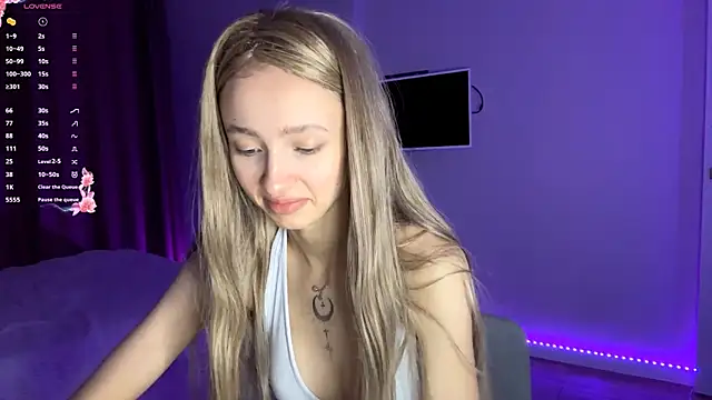 ClonedAge webcam