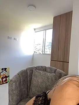 AnnieGirls webcam