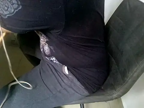 dancingbear14 webcam