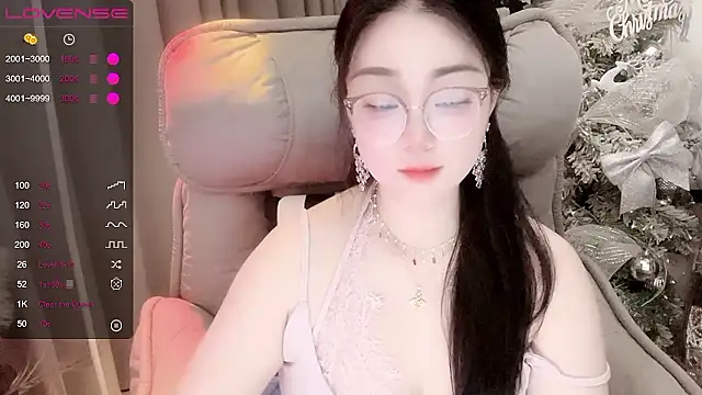 Monica-666888- webcam