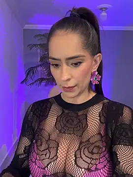 Mau_White webcam
