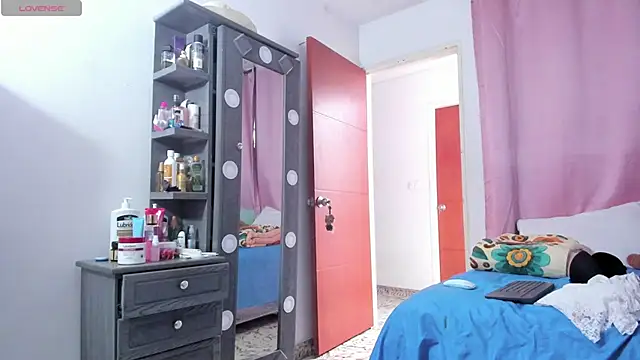LupeAdams webcam