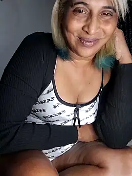 Goodgirlsue_77 webcam