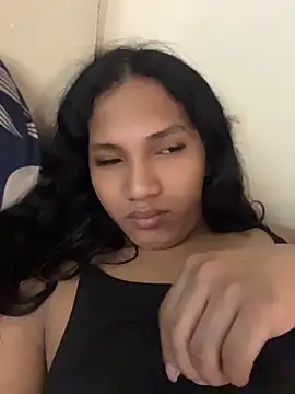 slutty_aki webcam