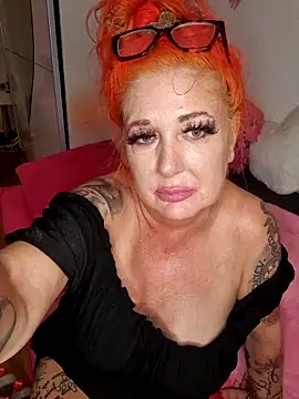 AshleyGinger__ webcam