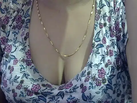 Your_wild_Dia webcam