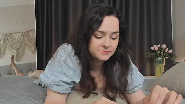 Camilla_Rowen webcam